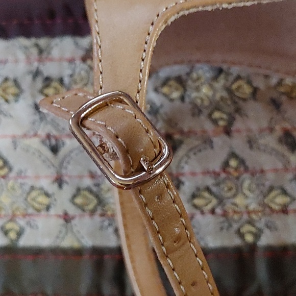 KENNETH COLE* Reaction Soleness strap wedge sandal size 8 tan/orange colour - Picture 12 of 12